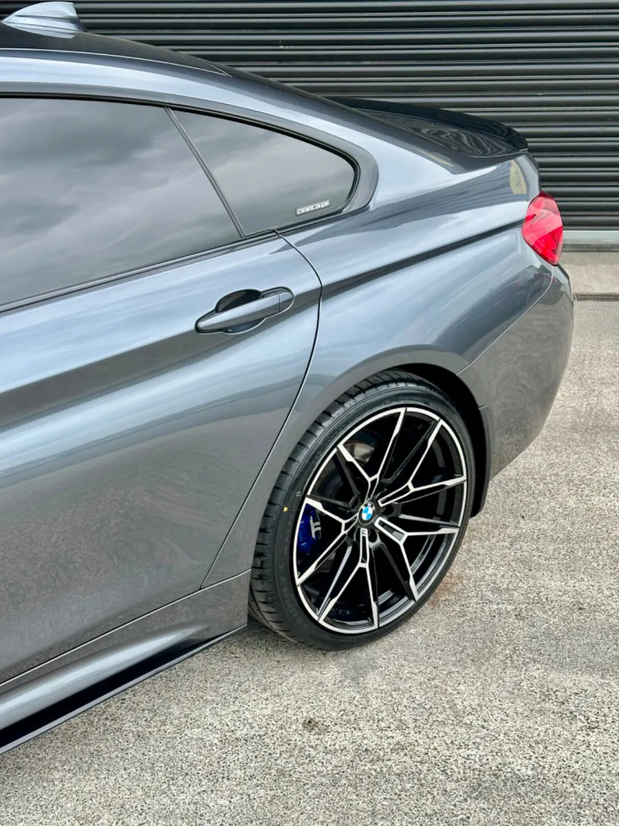 182 BMW 420D MSPORT AUTO SHADOW EDITION - Image 4