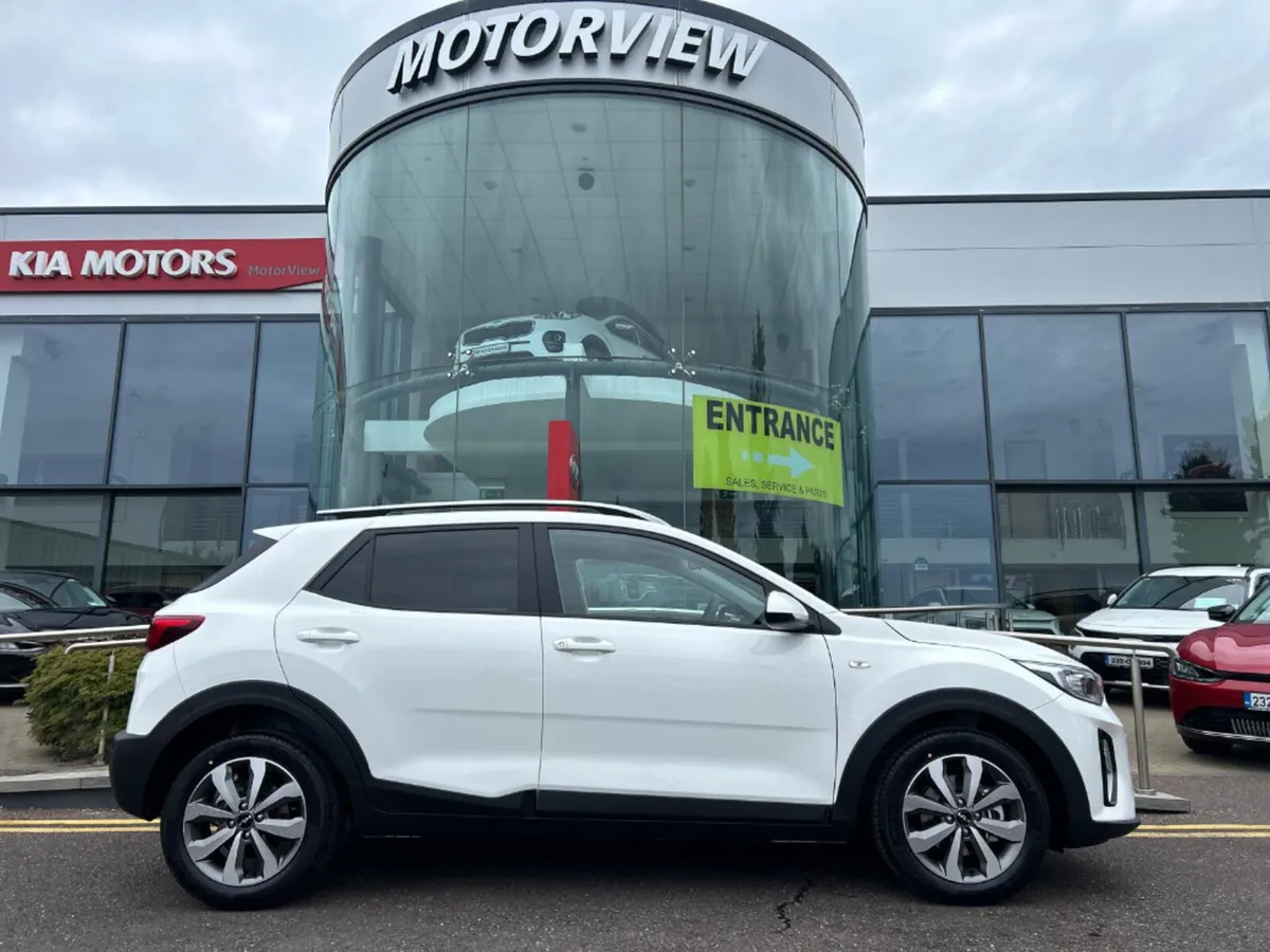 Kia Stonic *1.0L PETROL Turbo**Low Rate Finance** - Image 1
