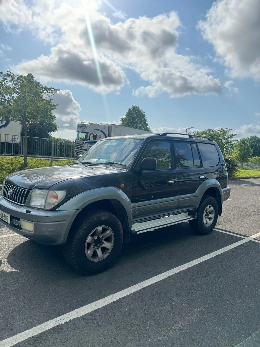 Toyota Landcruiser 3.4 PETROL - Image 2