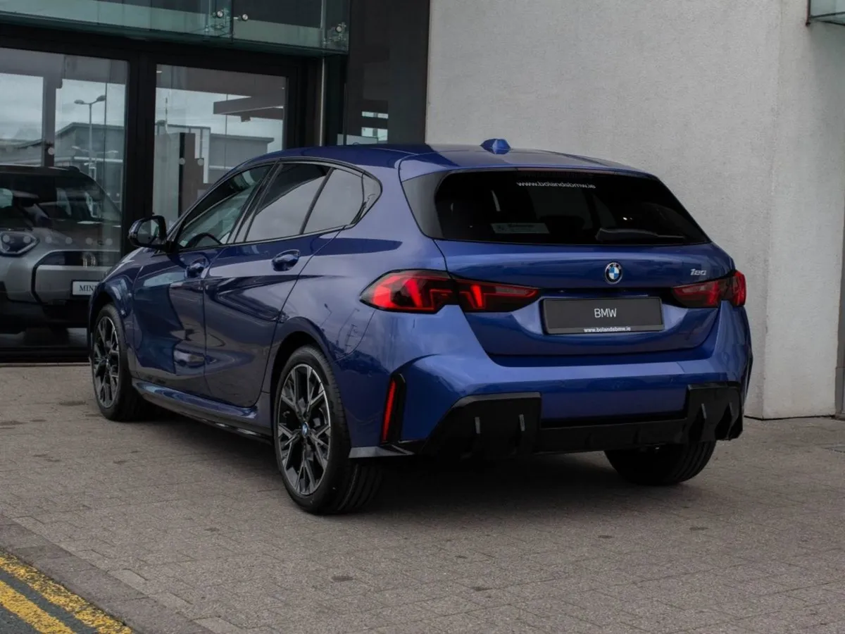 BMW 1 Series 120 - Image 2
