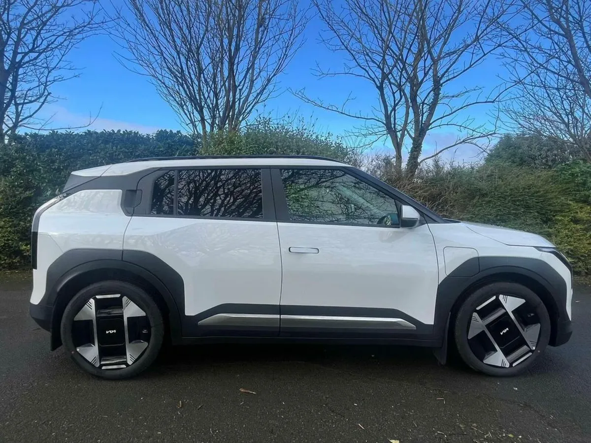 Kia EV3 Earth K3 Long Range **Finance From 0%**Mot - Image 4