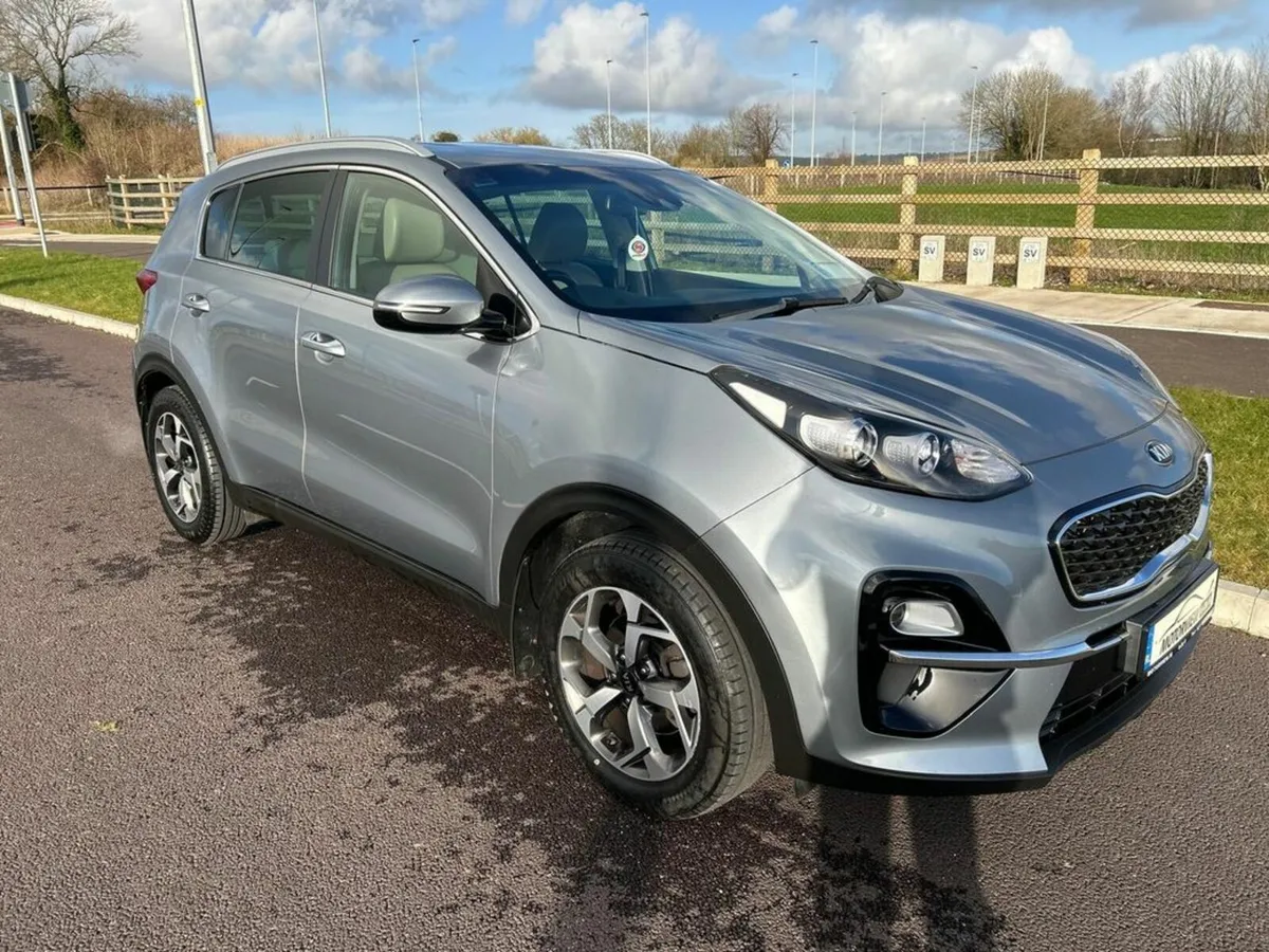 Kia Sportage K3 5DR *PRESTINE CONDITION* Heated Le - Image 3