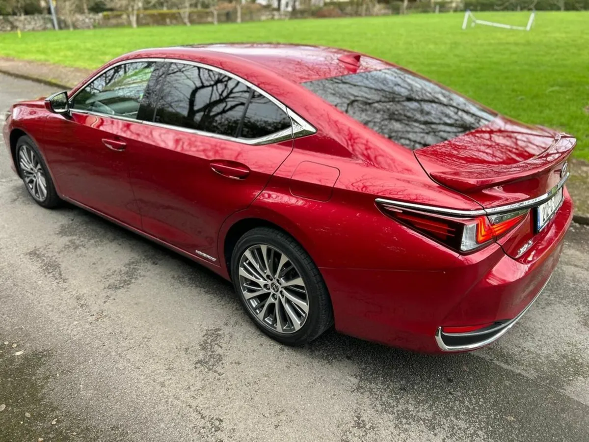 Lexus ES **Reserved**Free Road Tax*, TEs300H Mint - Image 4