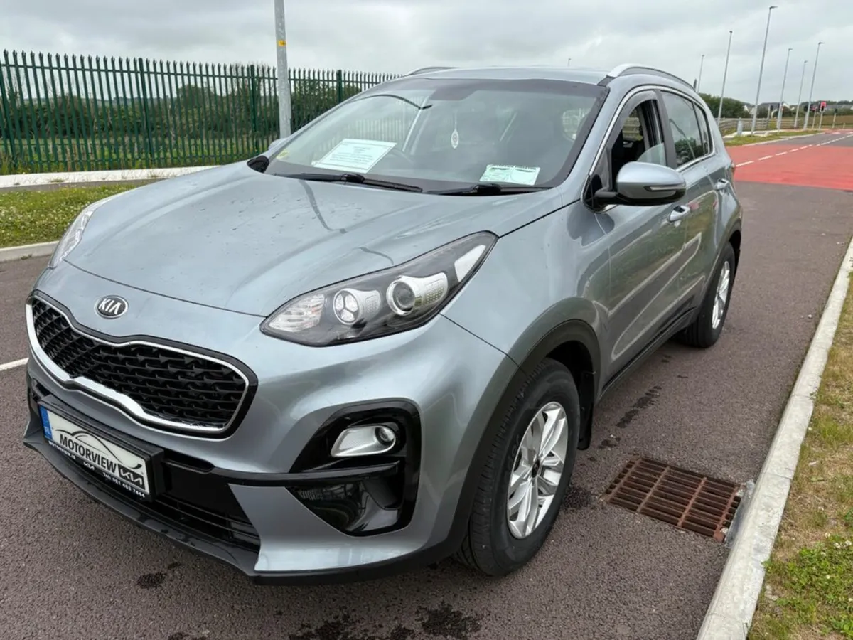 Kia Sportage 1.6D premium Spec Air conditioning, R - Image 3