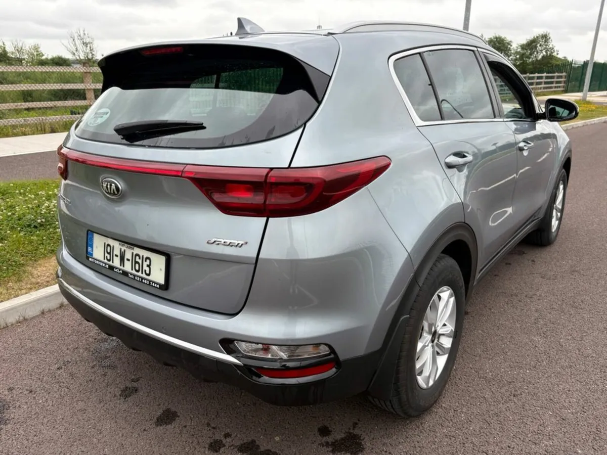 Kia Sportage 1.6D premium Spec Air conditioning, R - Image 4