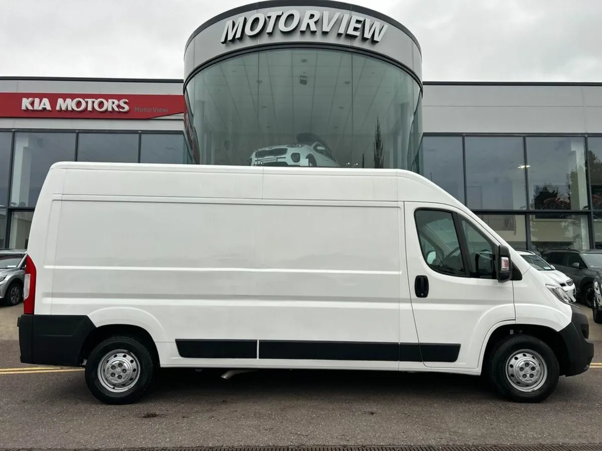 Citroen Relay 35 L3H2 Eprise BHD *3 SEATER* Offers - Image 1