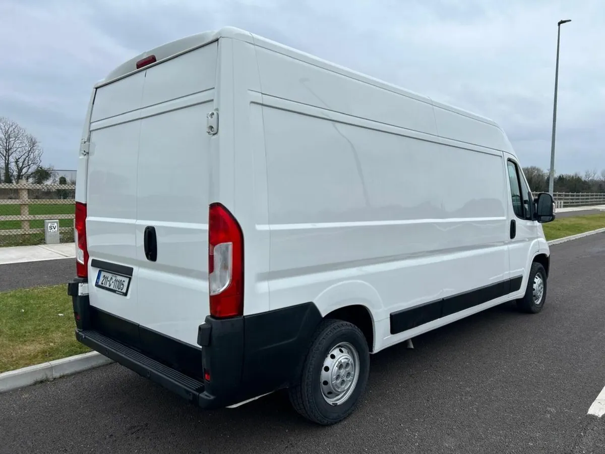 Citroen Relay 35 L3H2 Eprise BHD *3 SEATER* Offers - Image 4