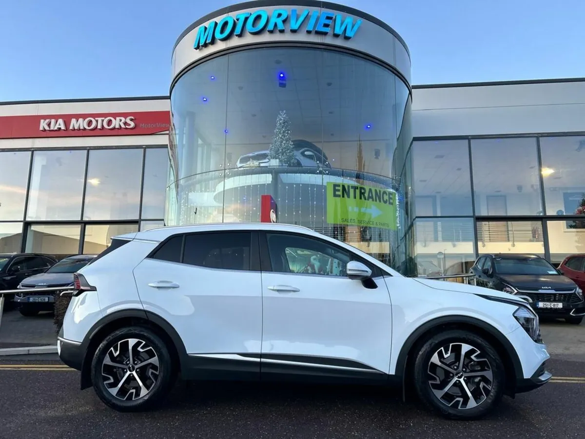 Kia Sportage K3 1.6D *SHOWROOM CONDITION* Sat Nav, - Image 1