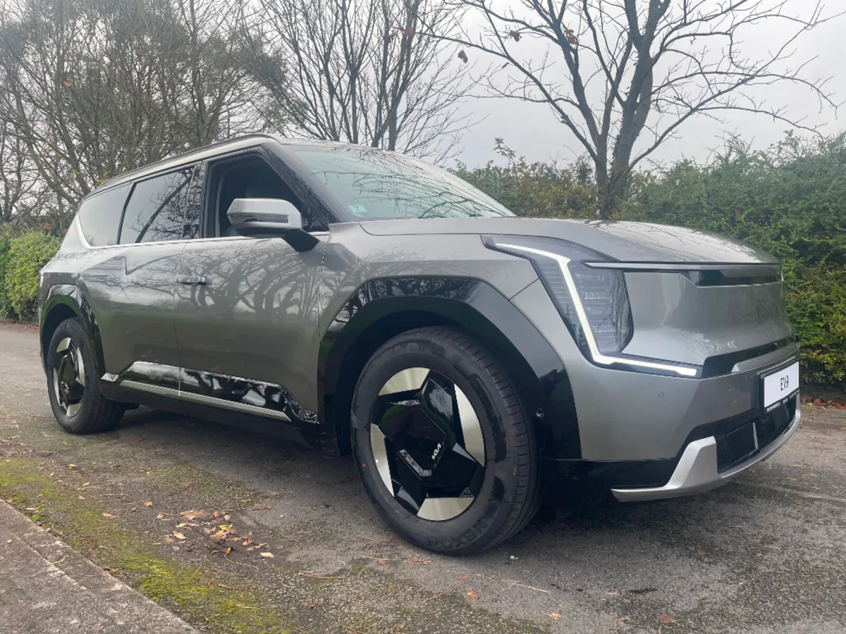 Kia EV9 0% PCP & Finance**Over 500KM FAST CHARGING - Image 4