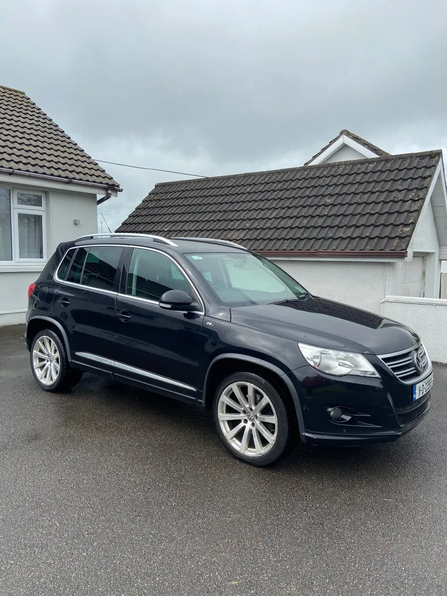 Volkswagen Tiguan 2011 - Image 1