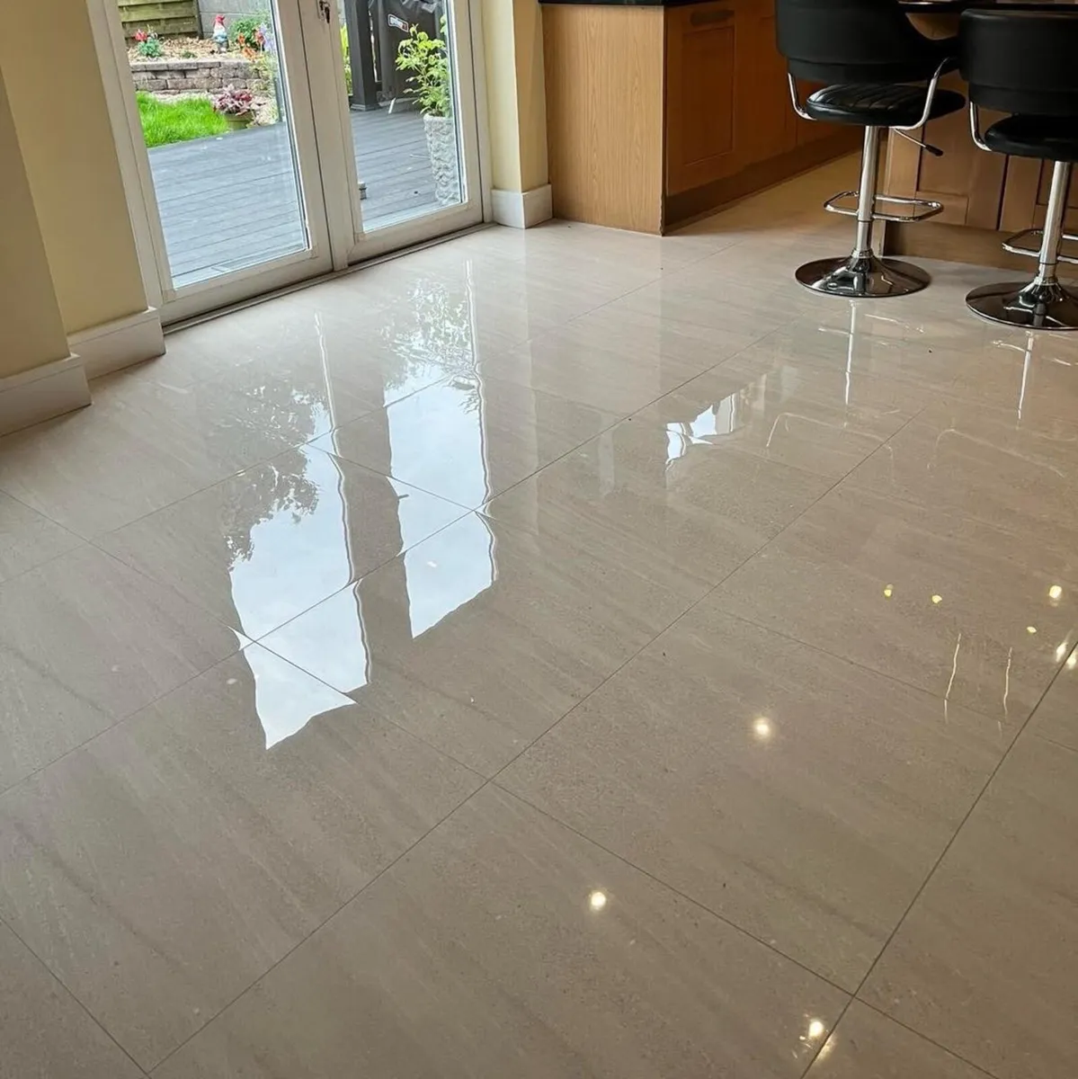 Clearance tile nexus beige gloss - Image 2