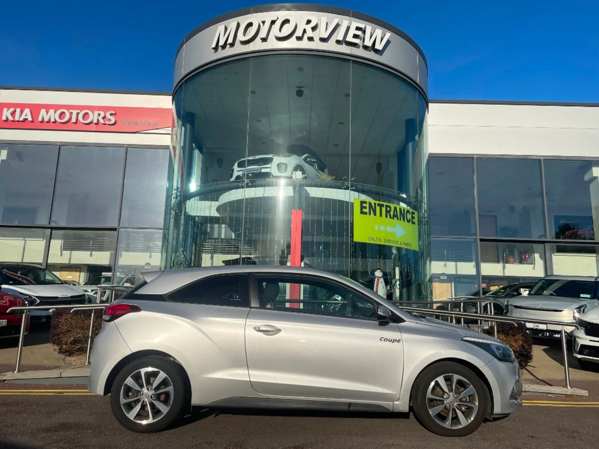 Hyundai i20 1.0P DELUX MODEL **Fantastic CONDTION* - Image 1