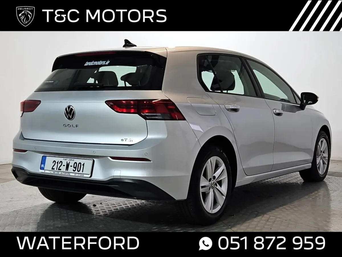 Volkswagen Golf Life Automatic Petrol Mhev - Image 4