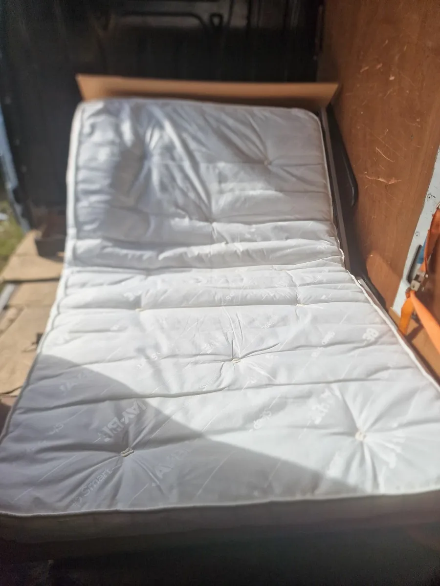Bed jay be  folding portable double bed - Image 3