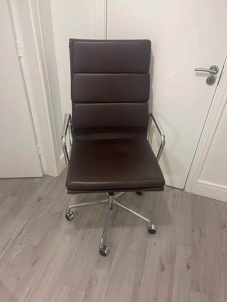 Eames Style EA219 Office Chair - Image 1