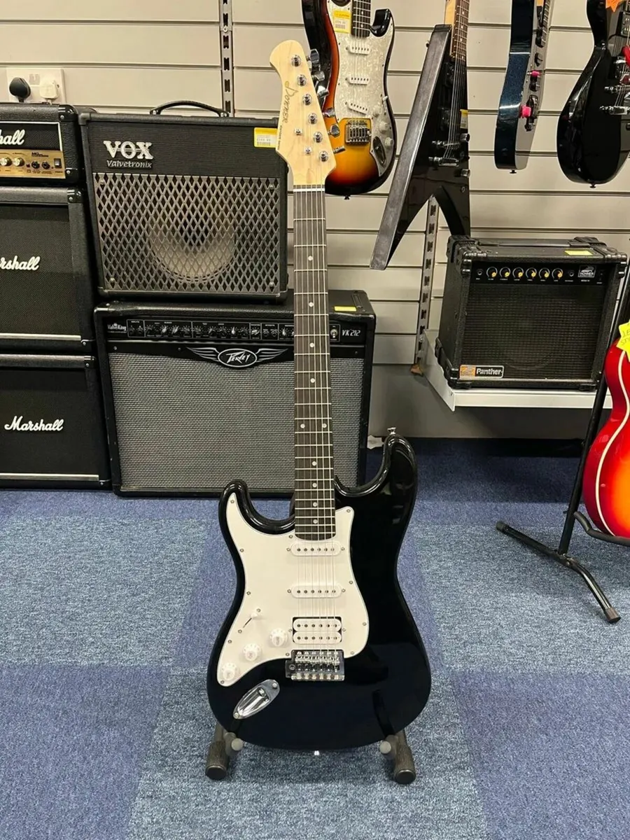 Donner LH Electric Guitar - Image 4