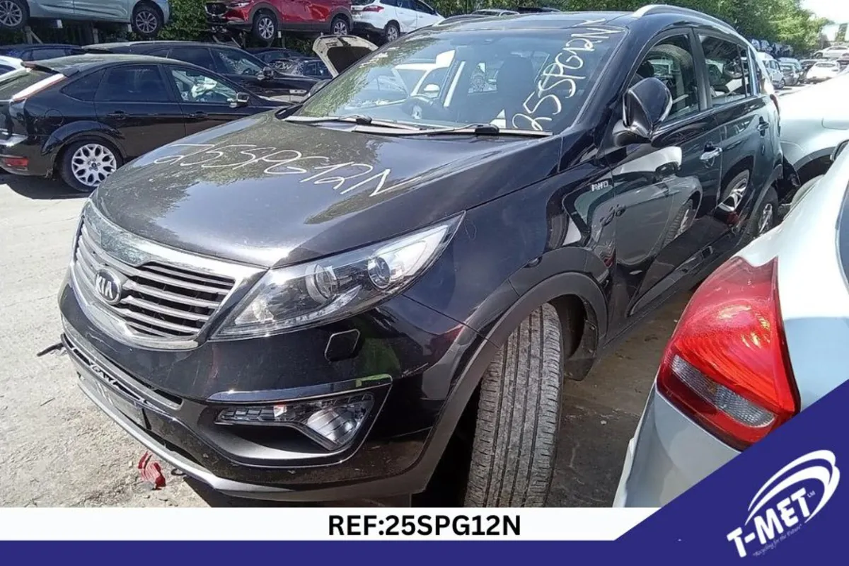 2013 KIA SPORTAGE BREAKING FOR PARTS - Image 3