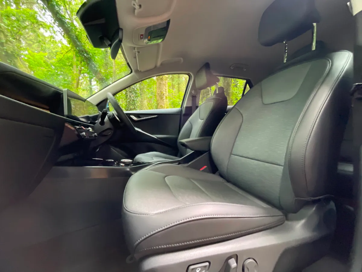 Kia Niro **Finance From 3.9%**PHEV, 7 Year Warrant - Image 4