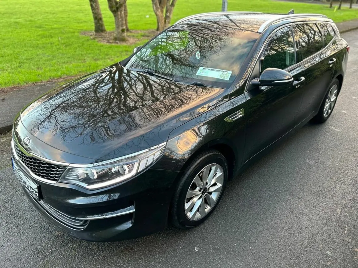 Kia Optima Estate SW 1.7d premium spec 141PS 5DR * - Image 3