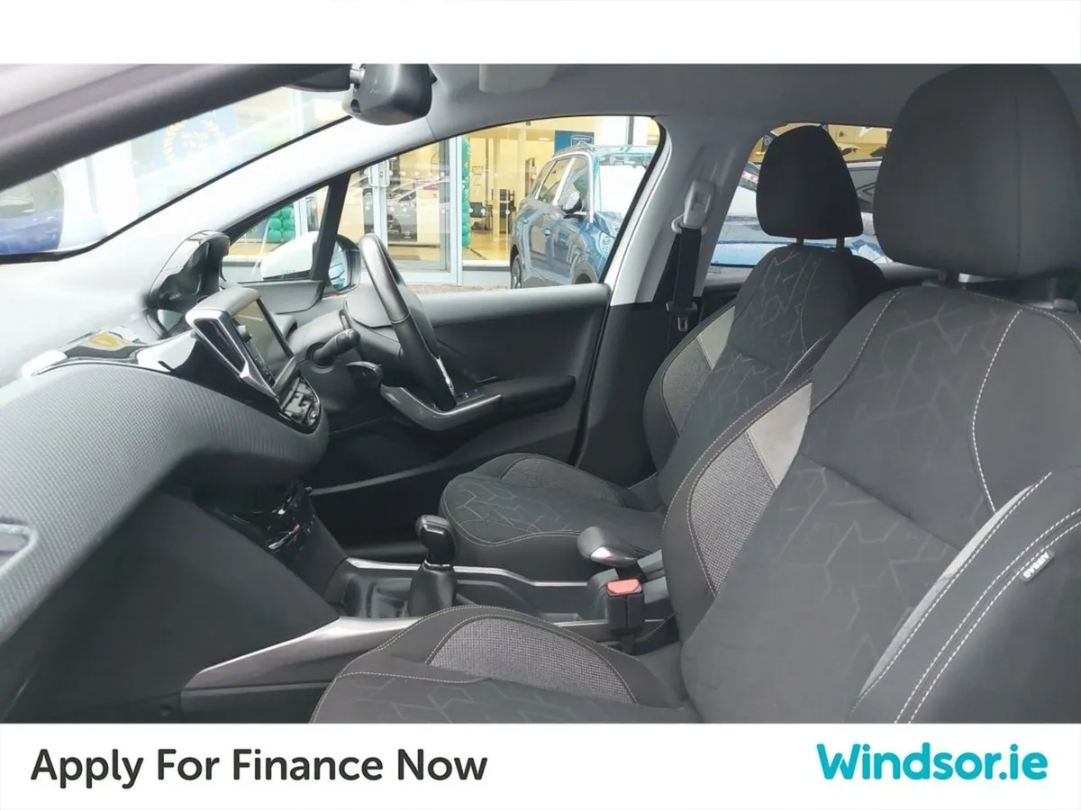 Peugeot 2008 1.2 Puretech 82bhp Active - Image 3