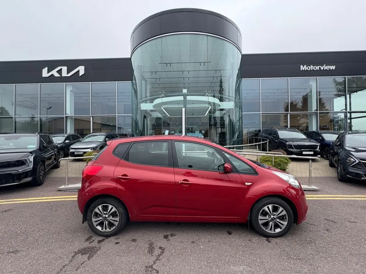 Kia Venga Elite 5DR**1 Owner form new** Multi-Func - Image 1