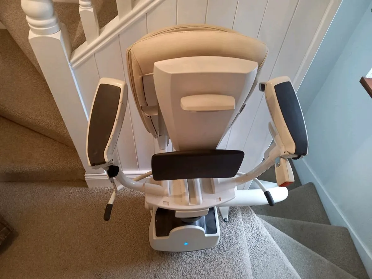 Stair lift for sale - Image 1