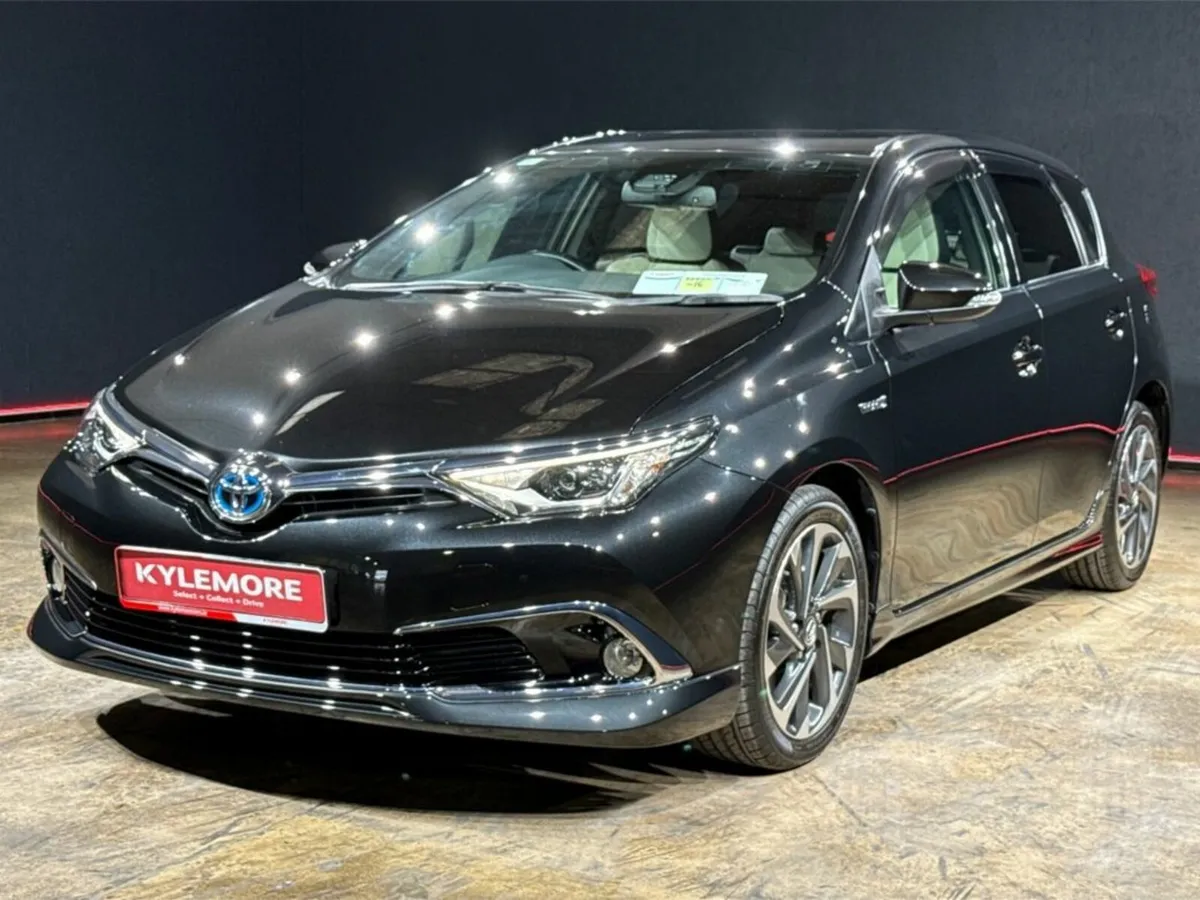 Toyota Auris 1.8 HYBRID AUTOMATIC - G PACKAGE - FU - Image 2
