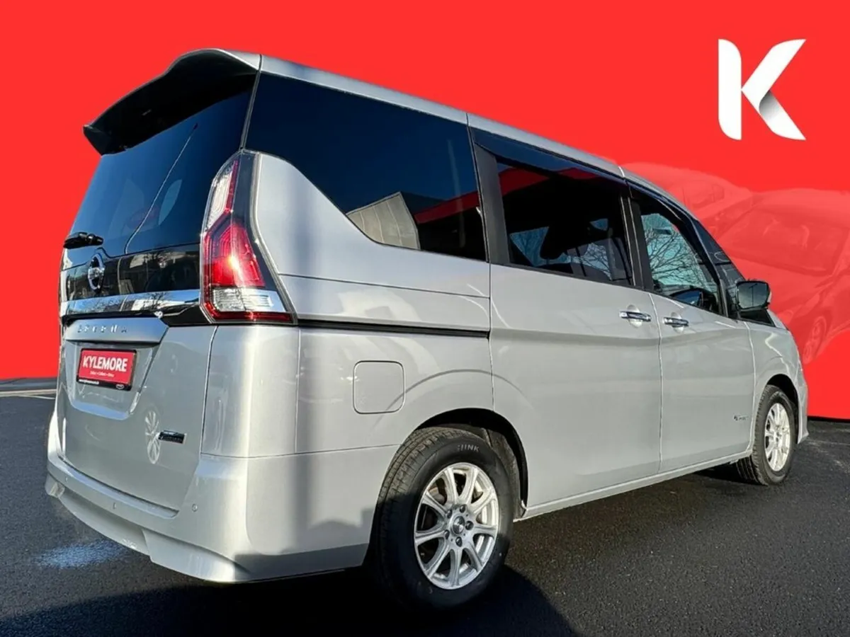 Nissan Serena 2.0 HYBRID 7 SEATER - Image 4