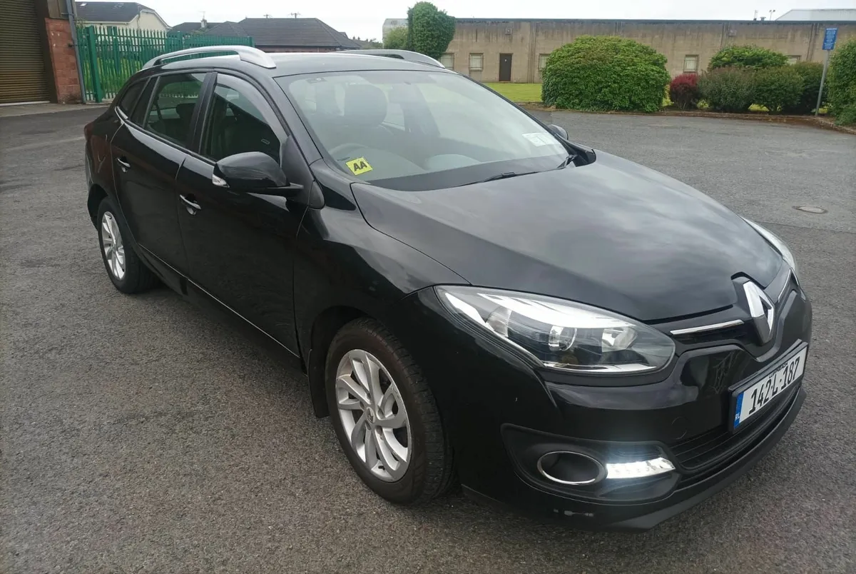 Renault Grand Megane 2014 - Image 1