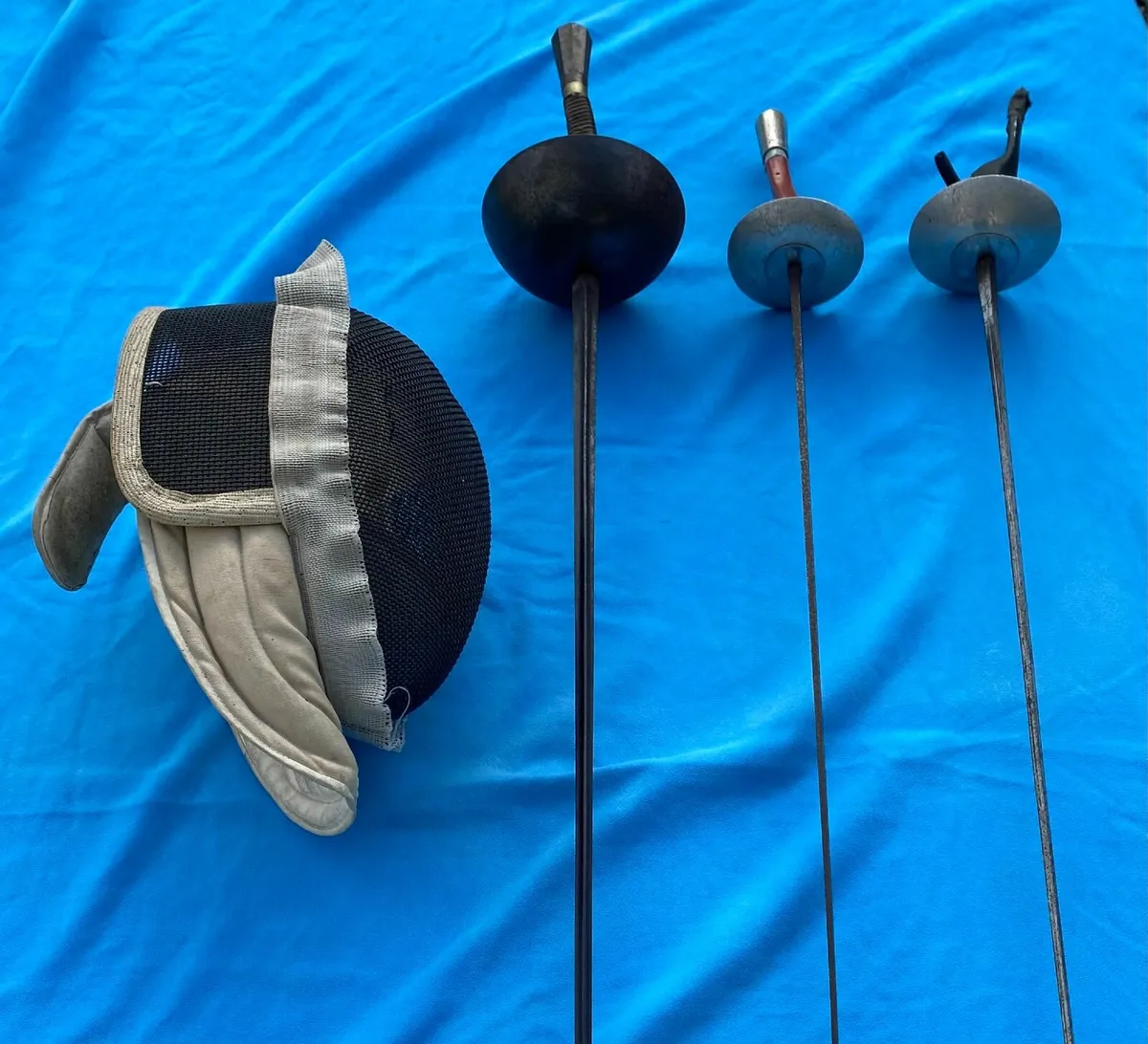 Antique swords and fencing mask - Image 1