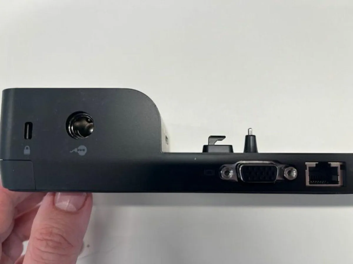 Hewlett Packard Docking Station & Charging Cable - Image 2
