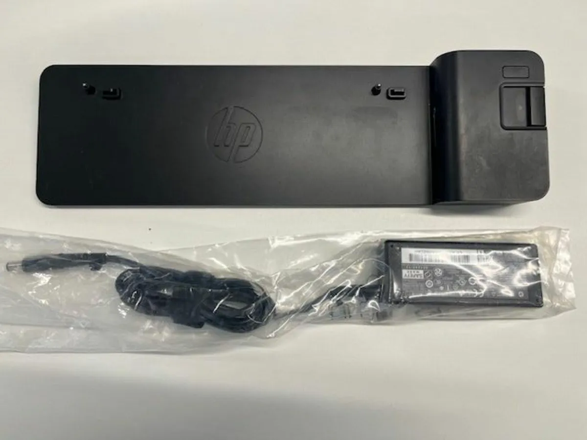 Hewlett Packard Docking Station & Charging Cable - Image 1