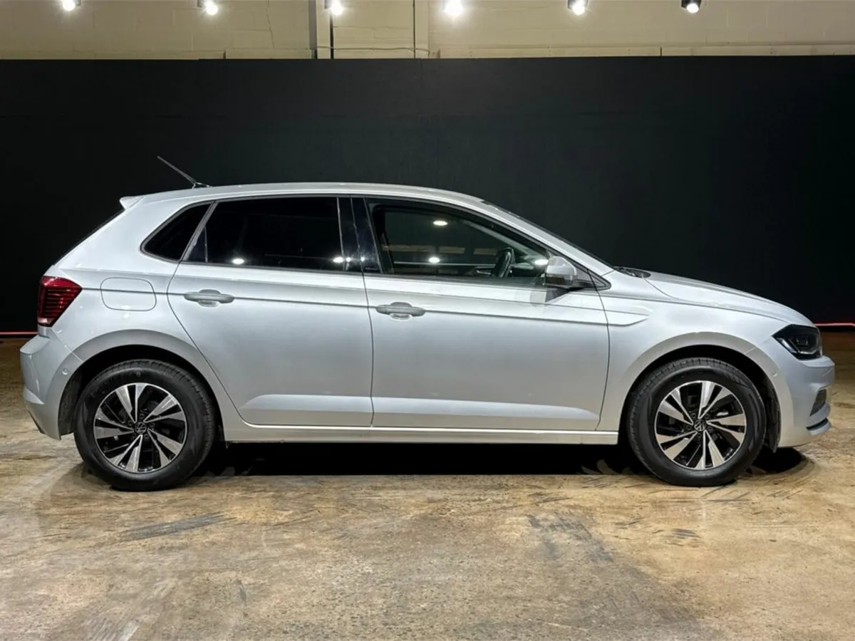 Volkswagen Polo TSI COMFORT LINE - PUSH START - UP - Image 3
