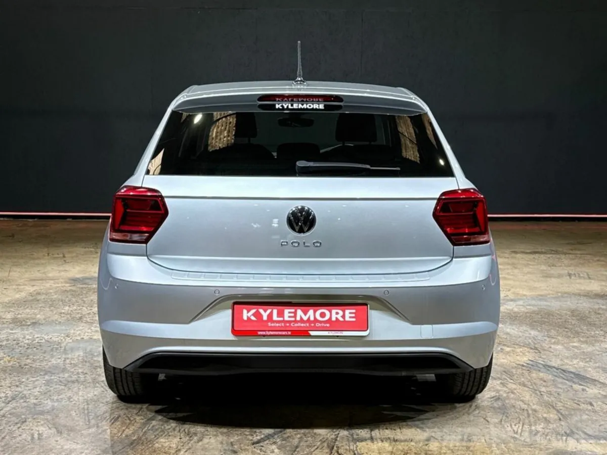 Volkswagen Polo TSI COMFORT LINE - PUSH START - UP - Image 4