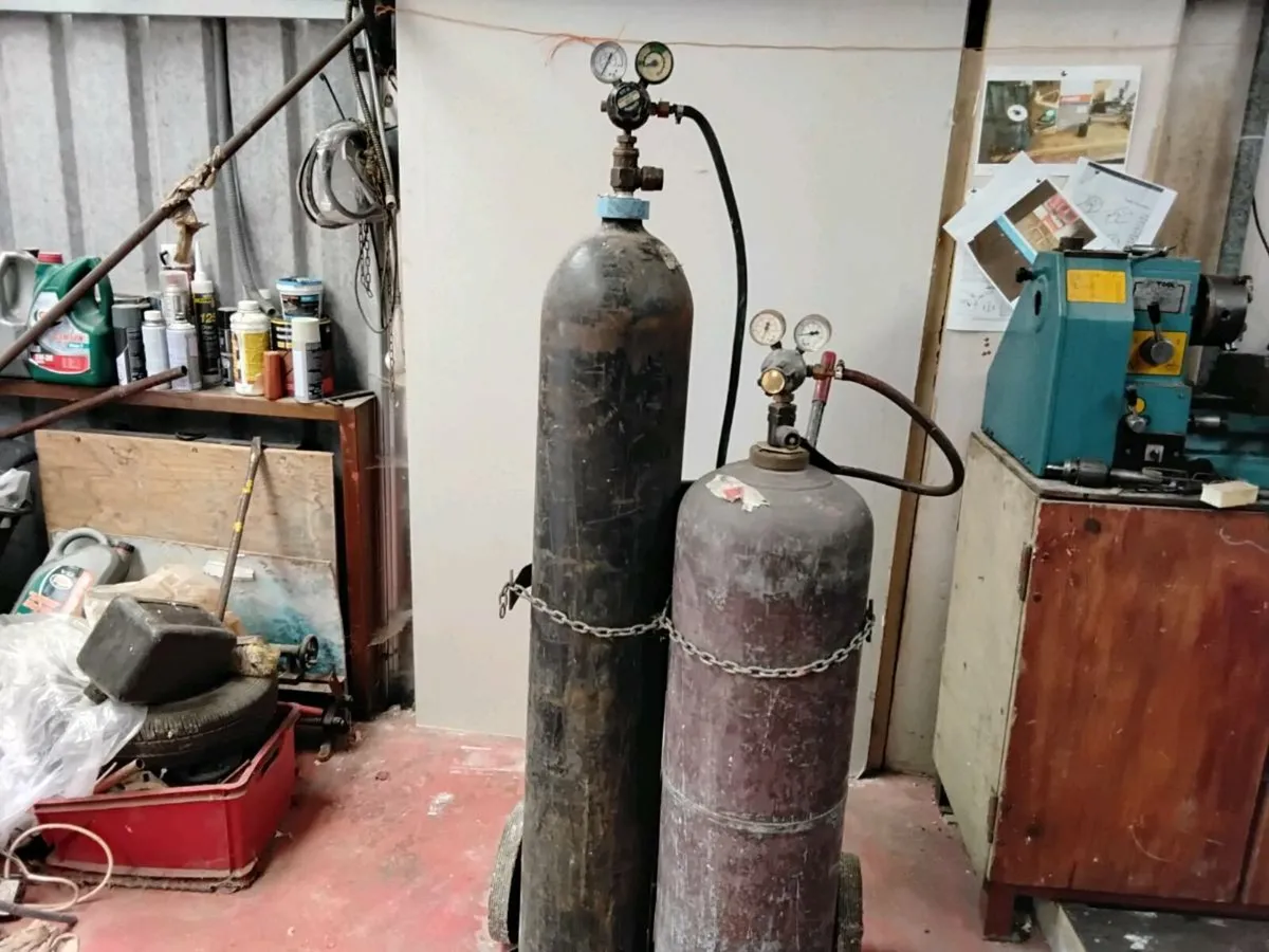 Set off gas cutting equipment - Image 1