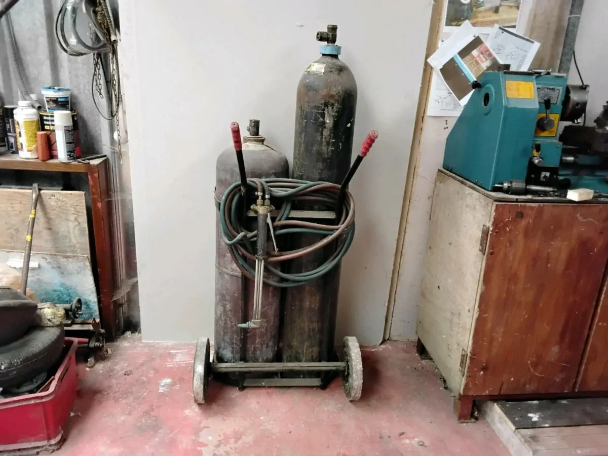 Set off gas cutting equipment - Image 2