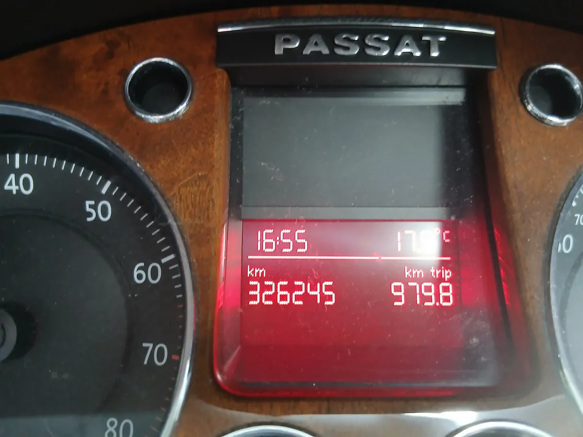 Volkswagen Passat 2008 - Image 3