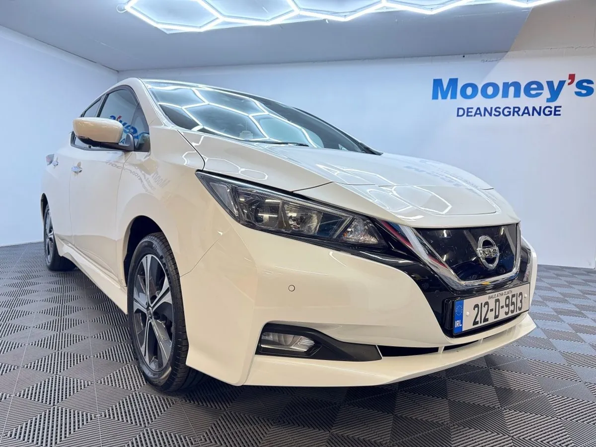 Nissan Leaf Leaf SV Premium 62 kWh - Image 1
