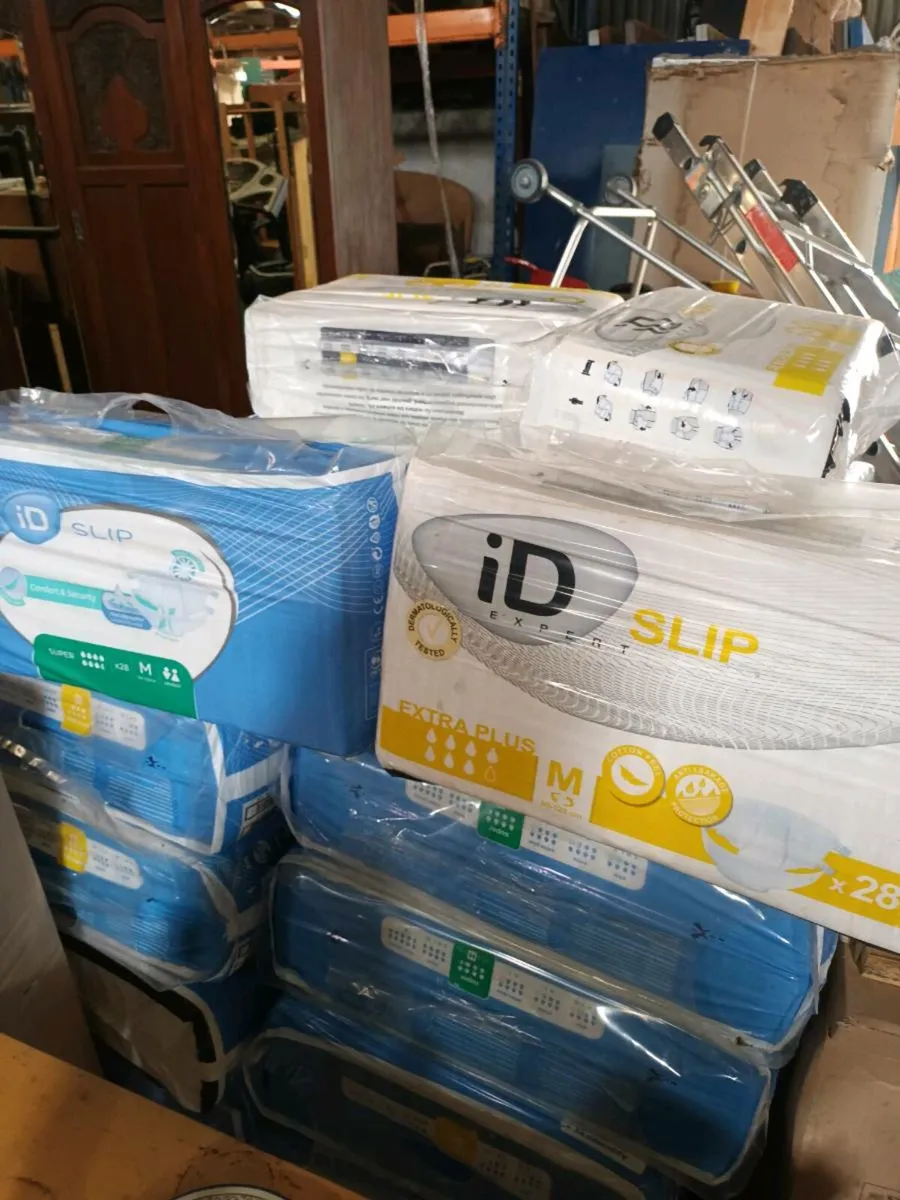 Adult Pads - Image 1