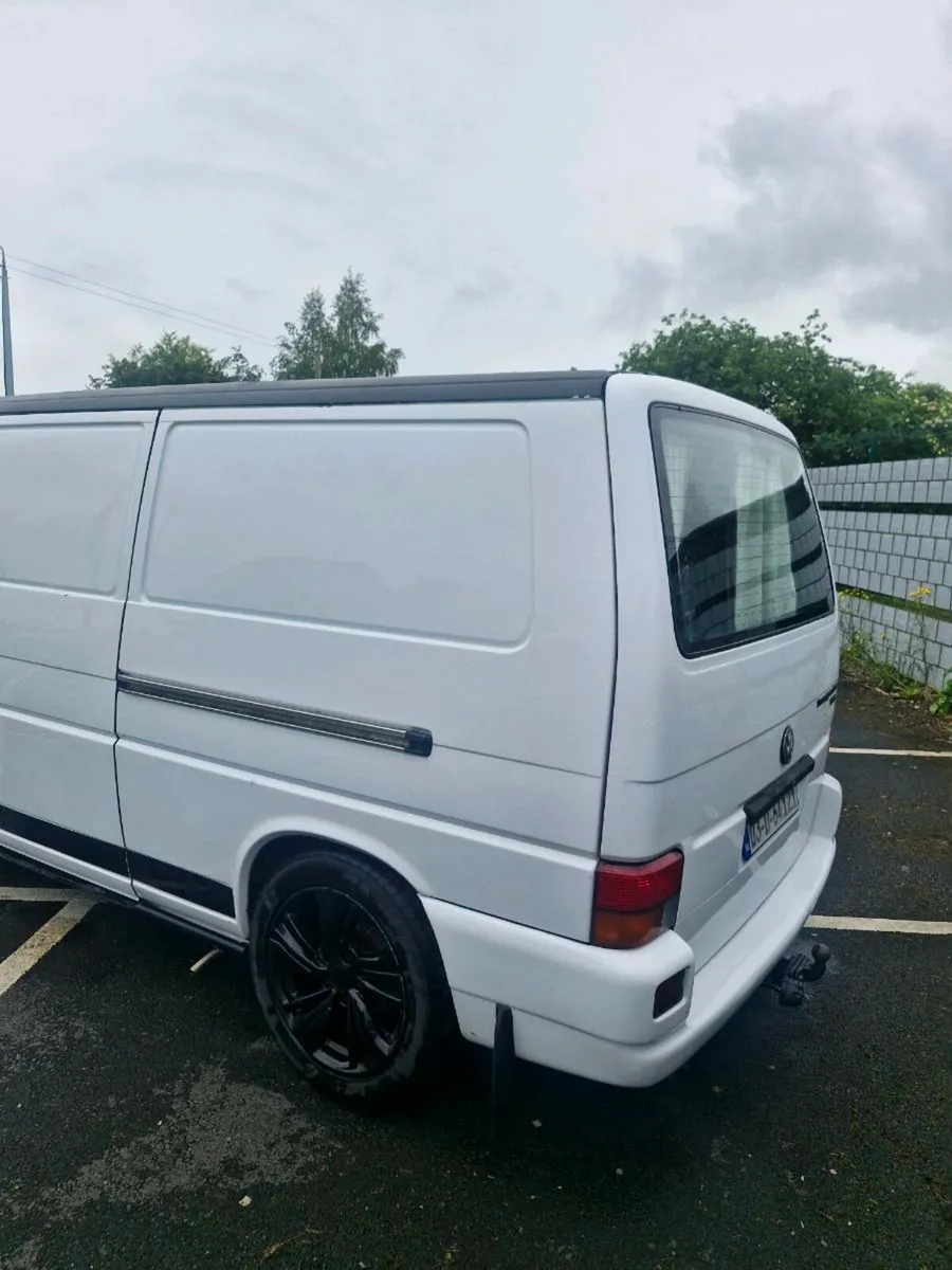 Campervan - Image 3