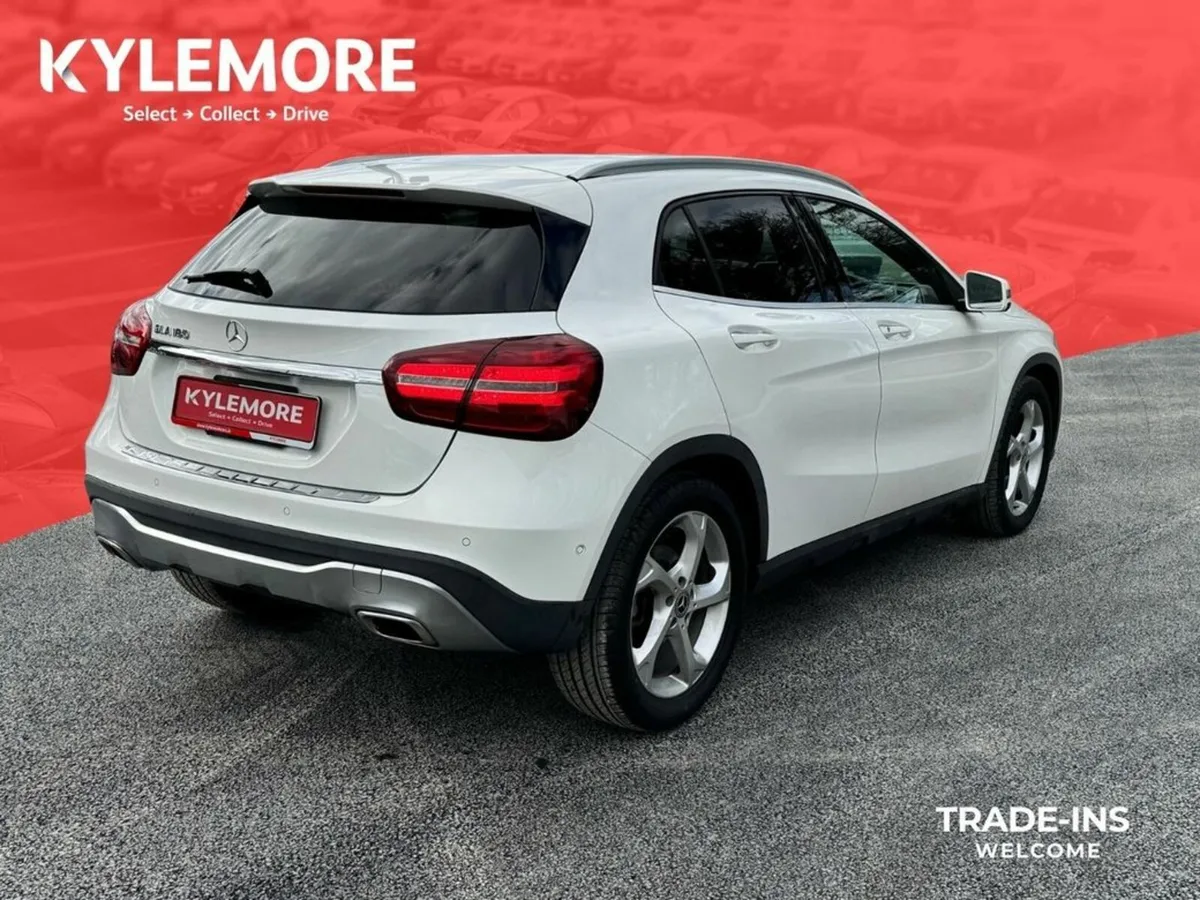 Mercedes-Benz GLA 1.6 AUTOMATIC - FULL BLACK LEATH - Image 4