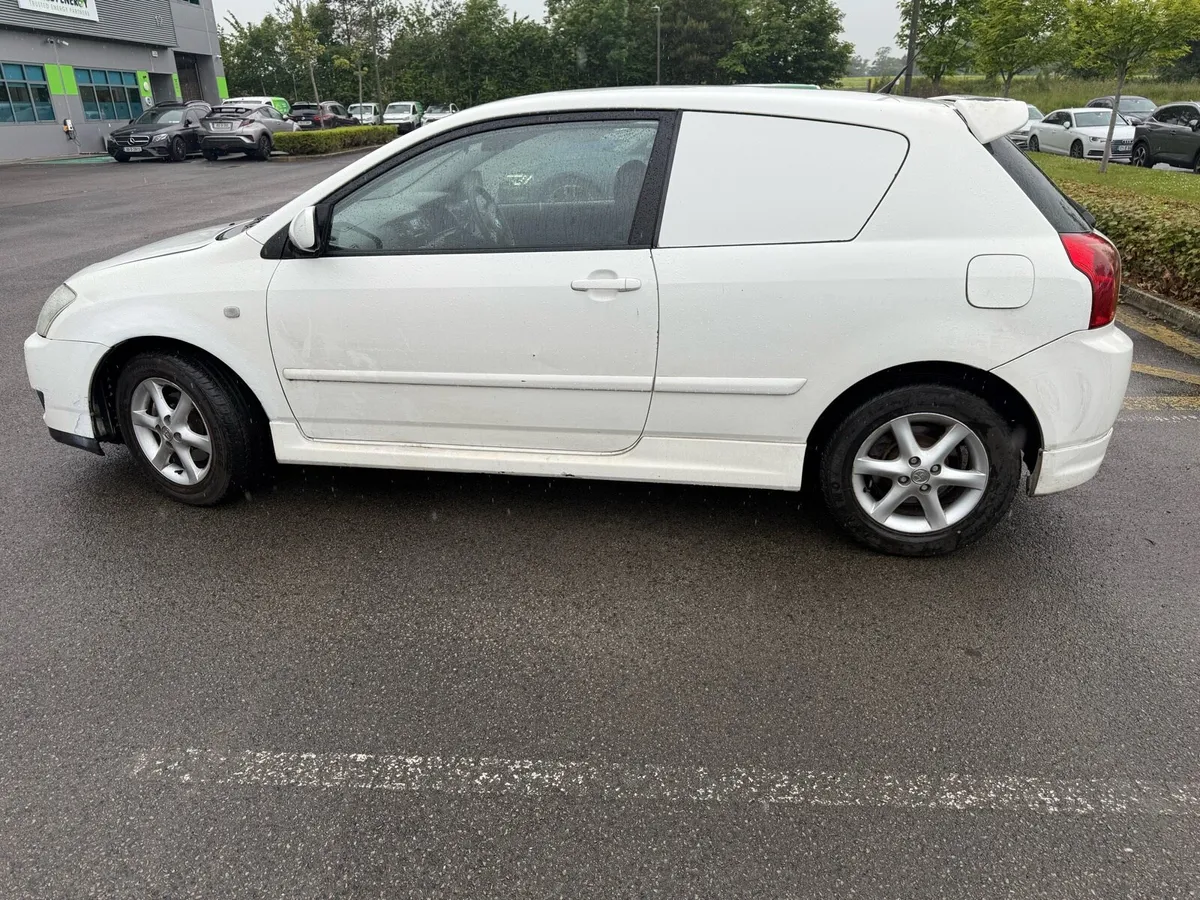 Corolla 1.4 D4D van - Image 1