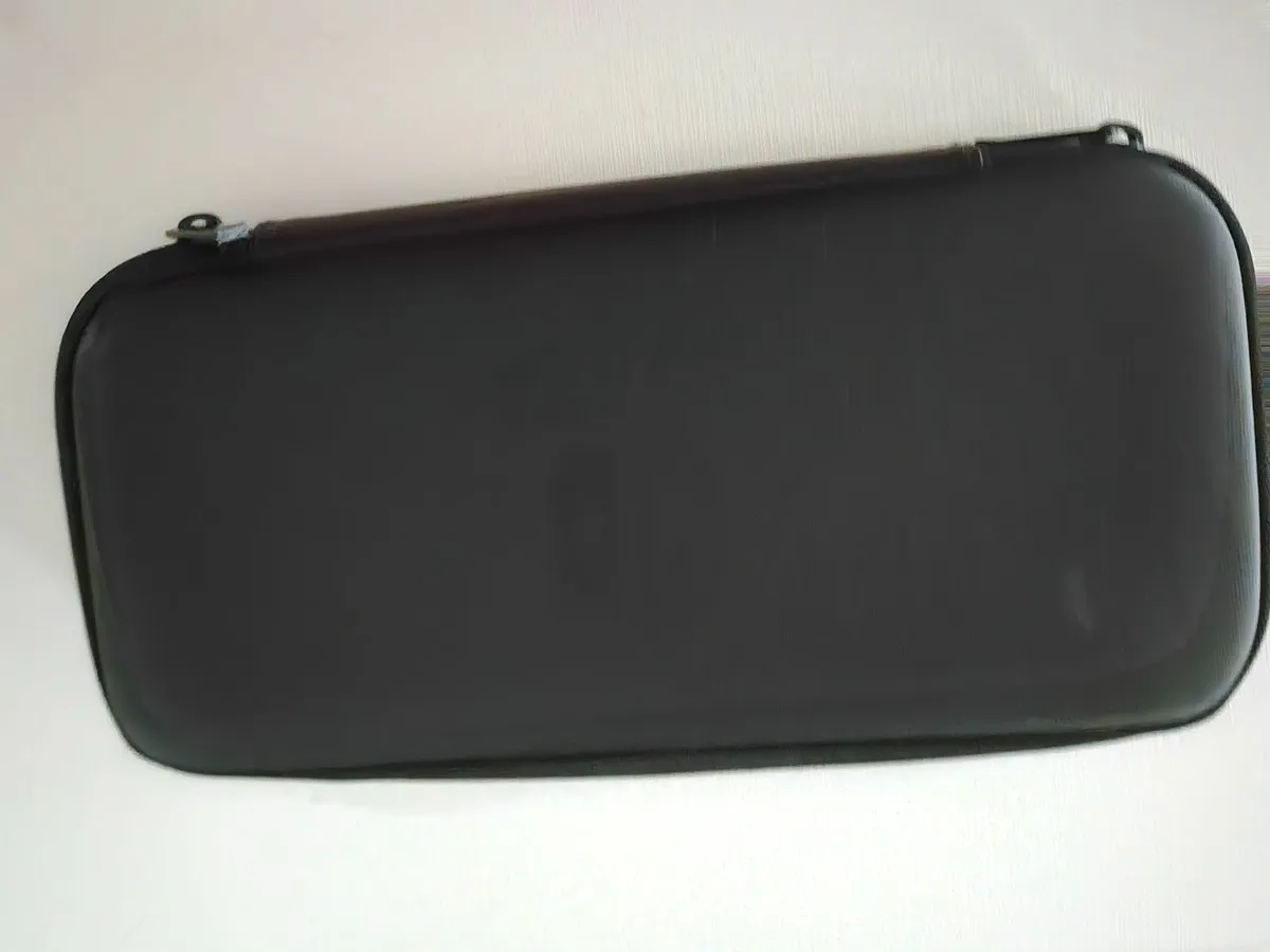 Nintendo Switch OLED - Image 4