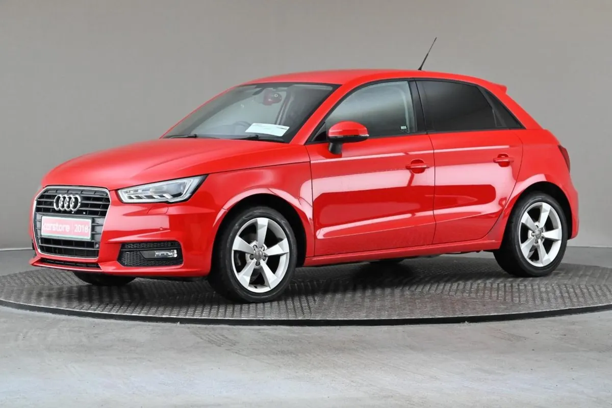 Audi A1 1.4tfsi S-tronic full Leather park Sensor - Image 4