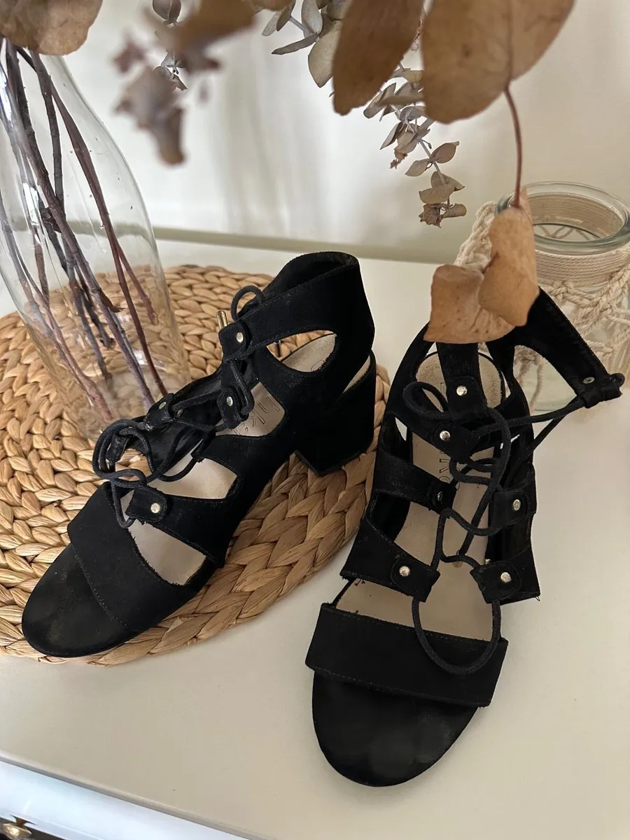 Sandals - Image 1