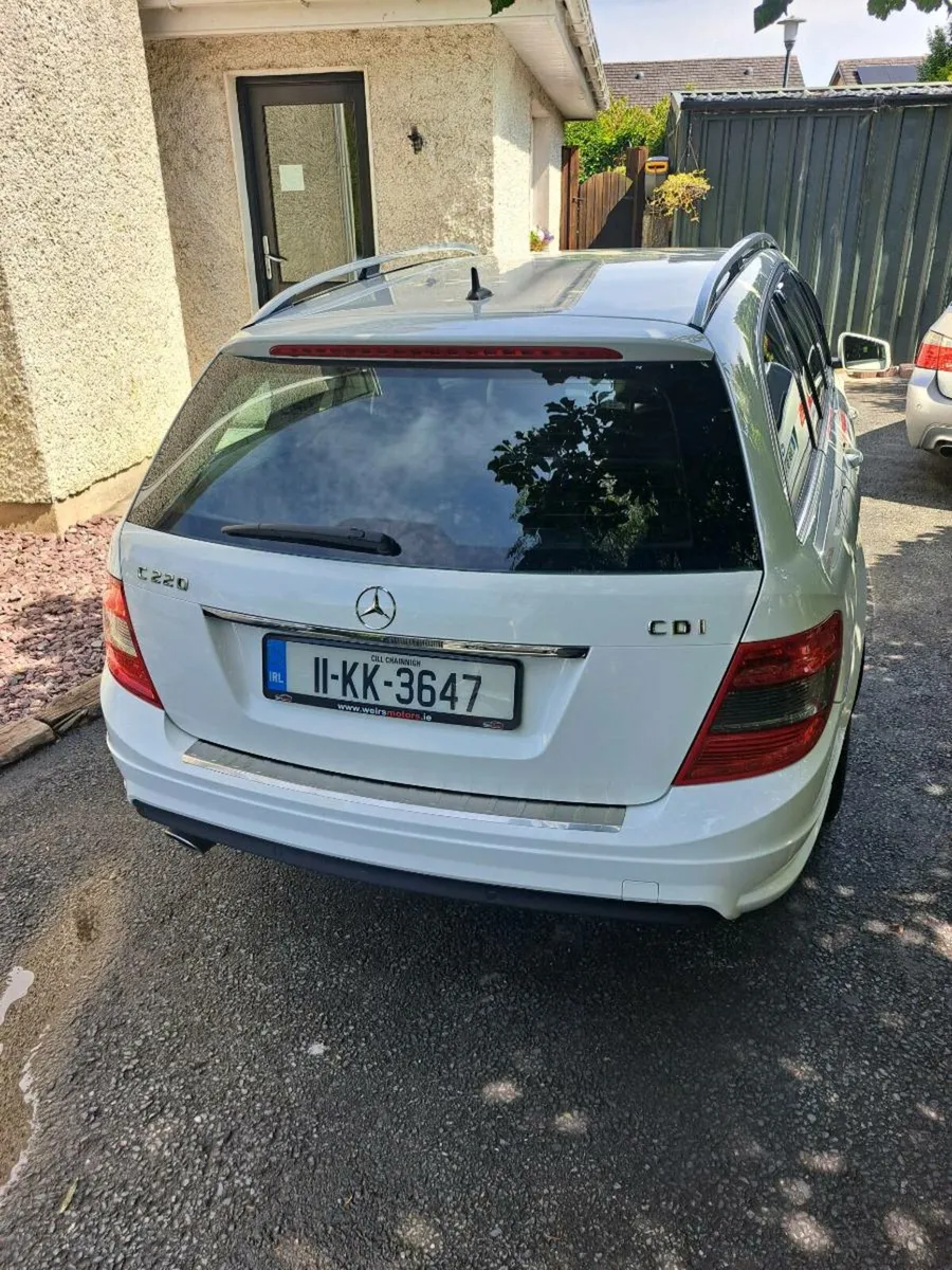 Mercedes C220 CDI AMG Line - Image 3