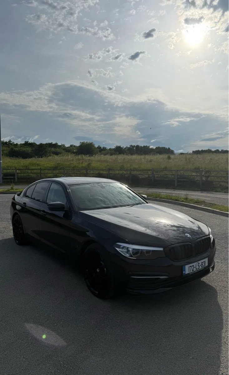 172 BMW 5 SERIES - Image 3