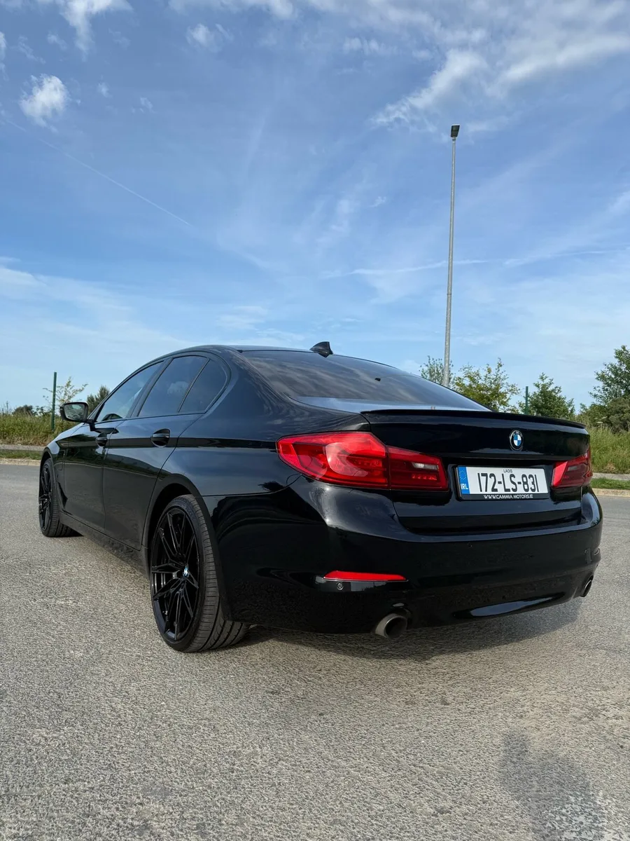 172 BMW 5 SERIES - Image 4