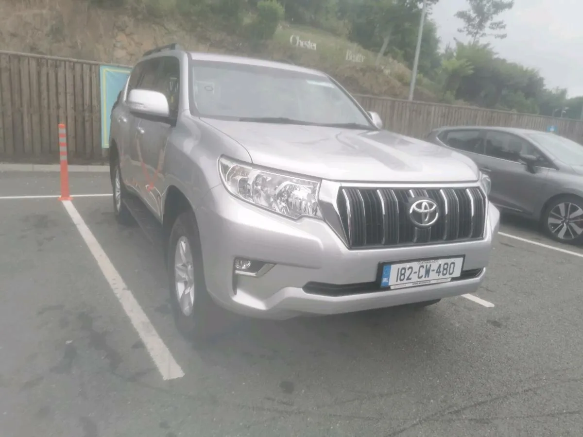 Land cruiser - Image 1