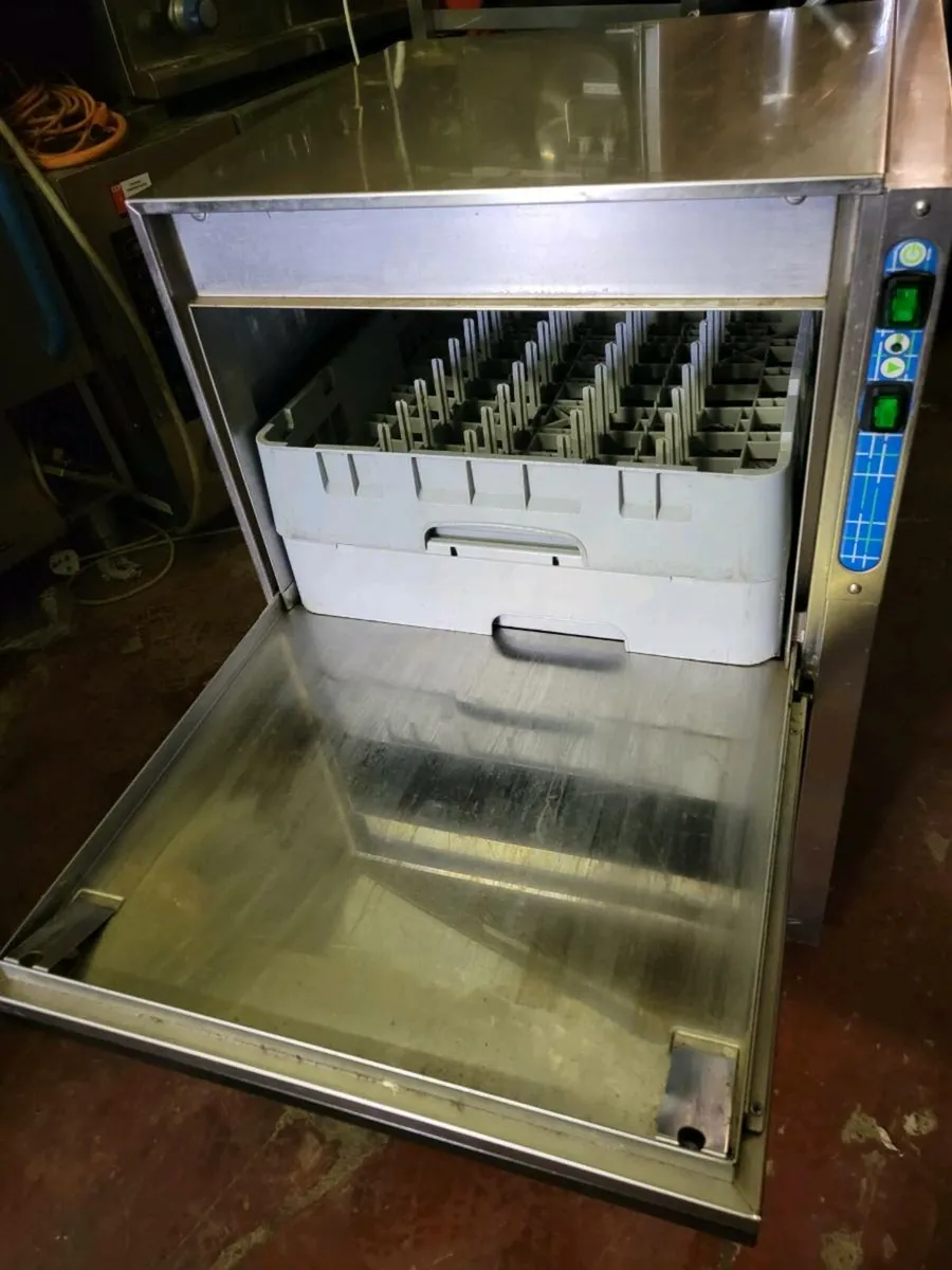 Dish/Glass Washer UNIVERBAR OMEGA 4 - Image 2